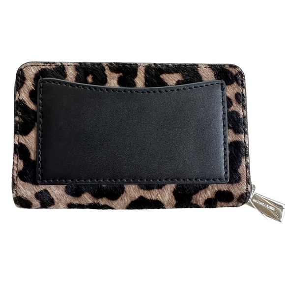 Michael Kors Zip Small Zip Around Card Case Wallet Animal Print Haircalf - Picture 7 of 7